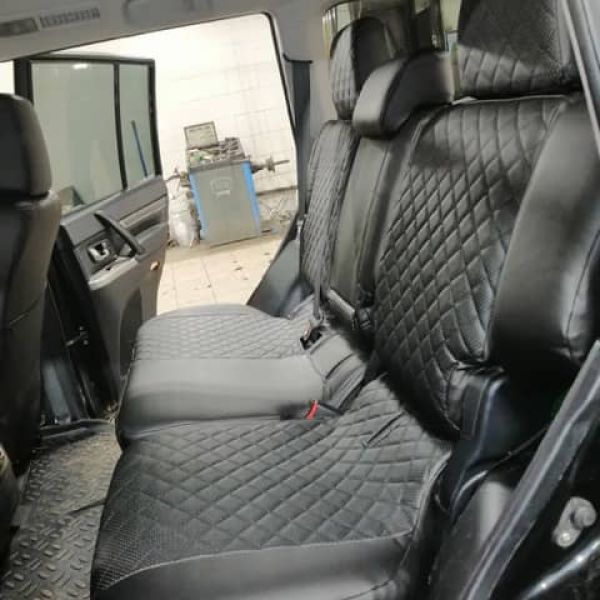 Чехлы Автопилот на Mitsubishi Pajero 4 (5 дверный) с 2006+